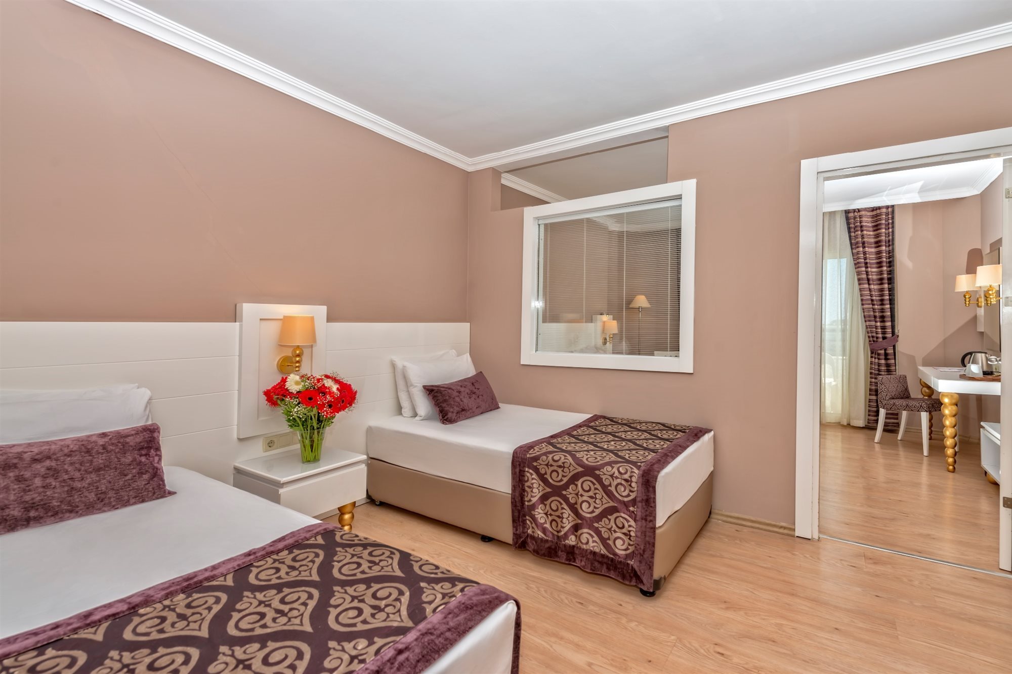 Billede av hotellet Serenis Hotel - nummer 1 af 10
