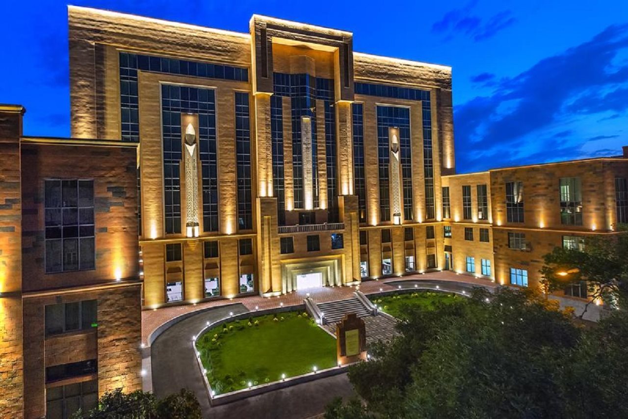 Hotel Ani Grand Hotel, Armenien, Jerewan. Großes 1