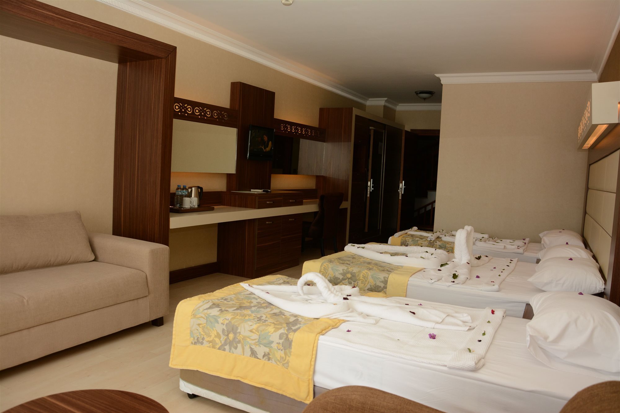 Billede av hotellet Noxinn Club Hotel (ex Limoncello Konakli Beach) - nummer 1 af 10