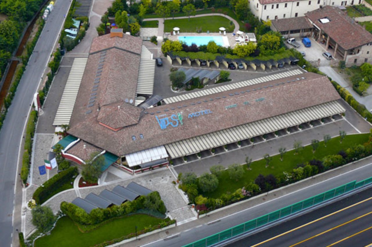 Hotel Vip's Motel Luxury Accommodation & Spa, Italien, Lonato del Garda. Großes 1