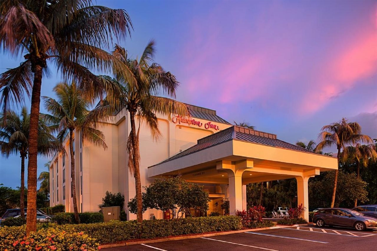 Hampton Inn Central Naples