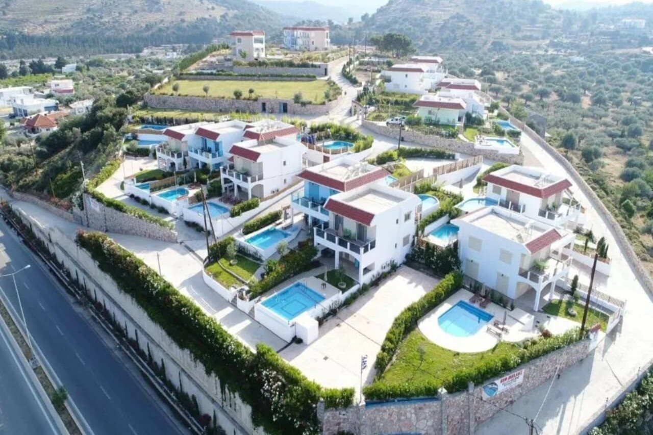 Kolymbia Village