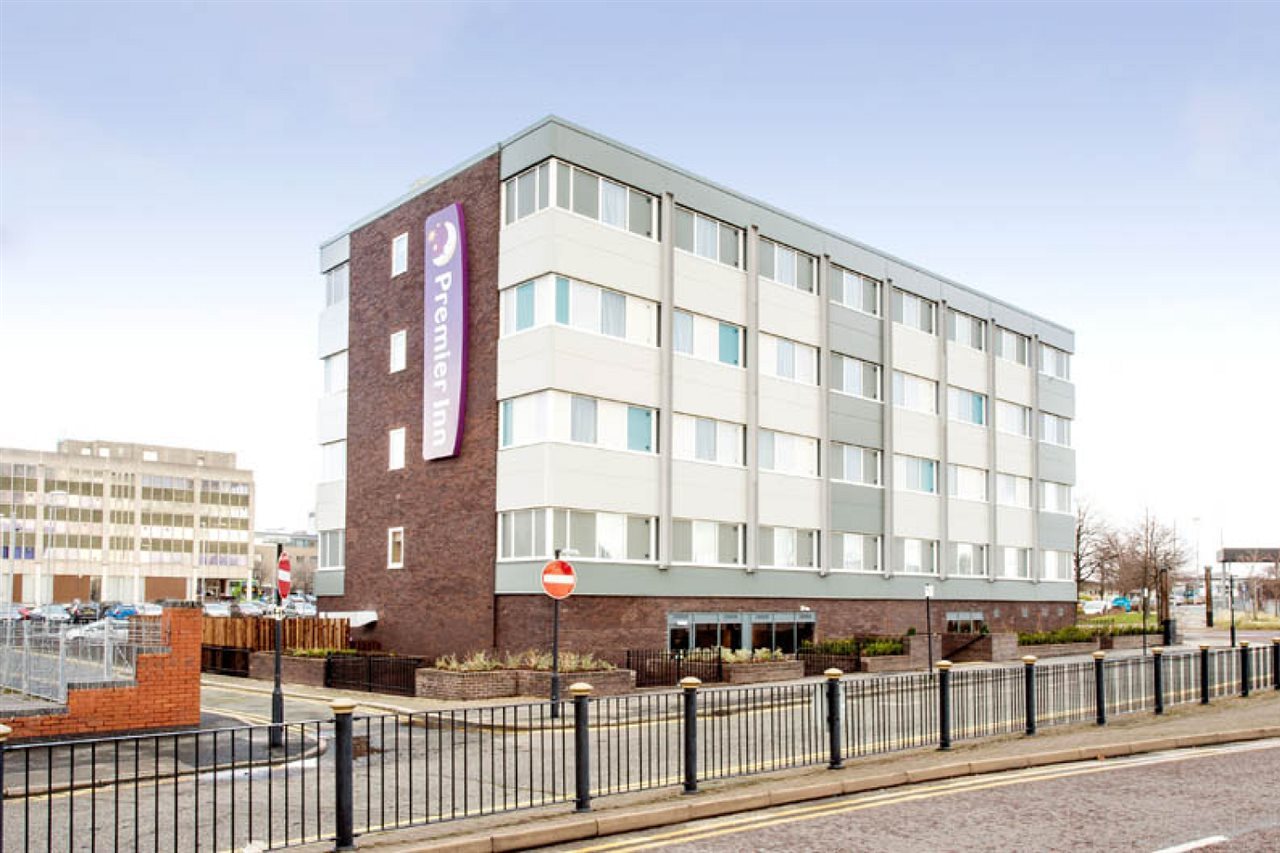 Hotellbilder av Premier Inn Birkenhead Town Centre - nummer 1 av 10