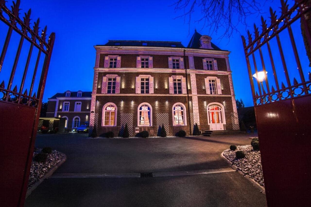 Hotel The Originals Lens Ouest La Maison Rouge (ex. QUALYS-HOTEL Lens Ouest La Maison Rouge), Frankreich, Noeux-les-Mines. Großes 1