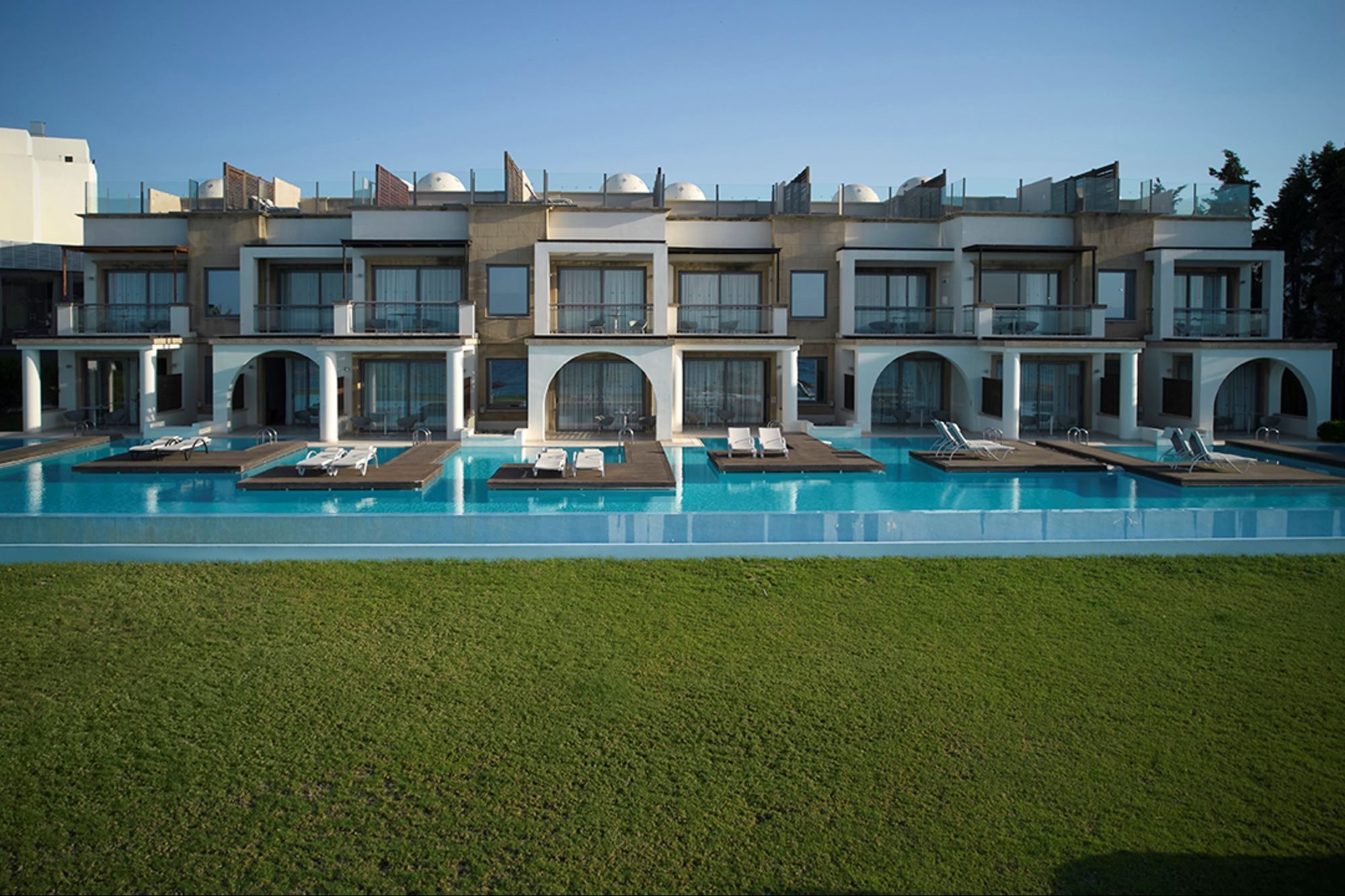 Hotellbilder av The Ixian Grand and All Suites Adults Only Hotel - nummer 1 av 10