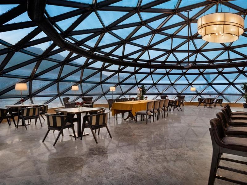 Hotel Wyndham Grand Tblisi, Georgien, Tiflis. Großes 1