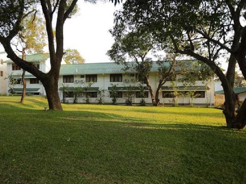 Hotel The Lakeside Hotel at Nuwarawewa, Sri Lanka, Anuradhapura. Großes 1