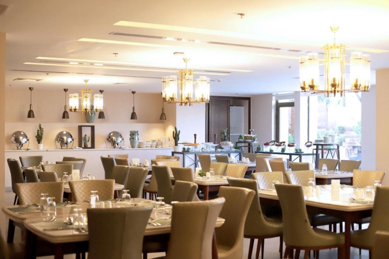 Hotel San Rock Hotel, Jordanien, Amman. Großes 2