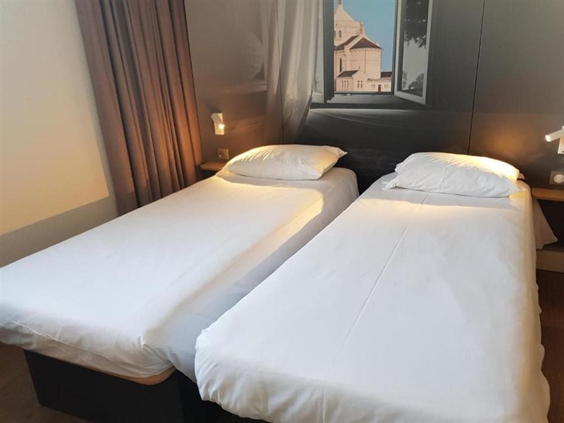 Hotel B&B Hotel Bethune Bruay-La-Buissiere, Frankreich, Bruay-La-Buissiere. Großes 1