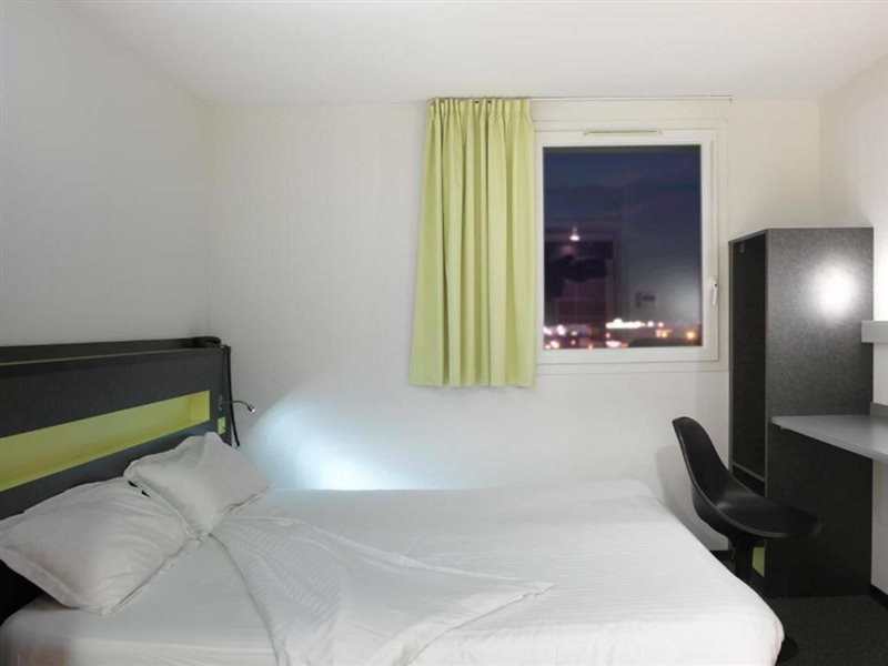 Hotel B&B Hotel Bethune Bruay-La-Buissiere, Frankreich, Bruay-La-Buissiere. Großes 2