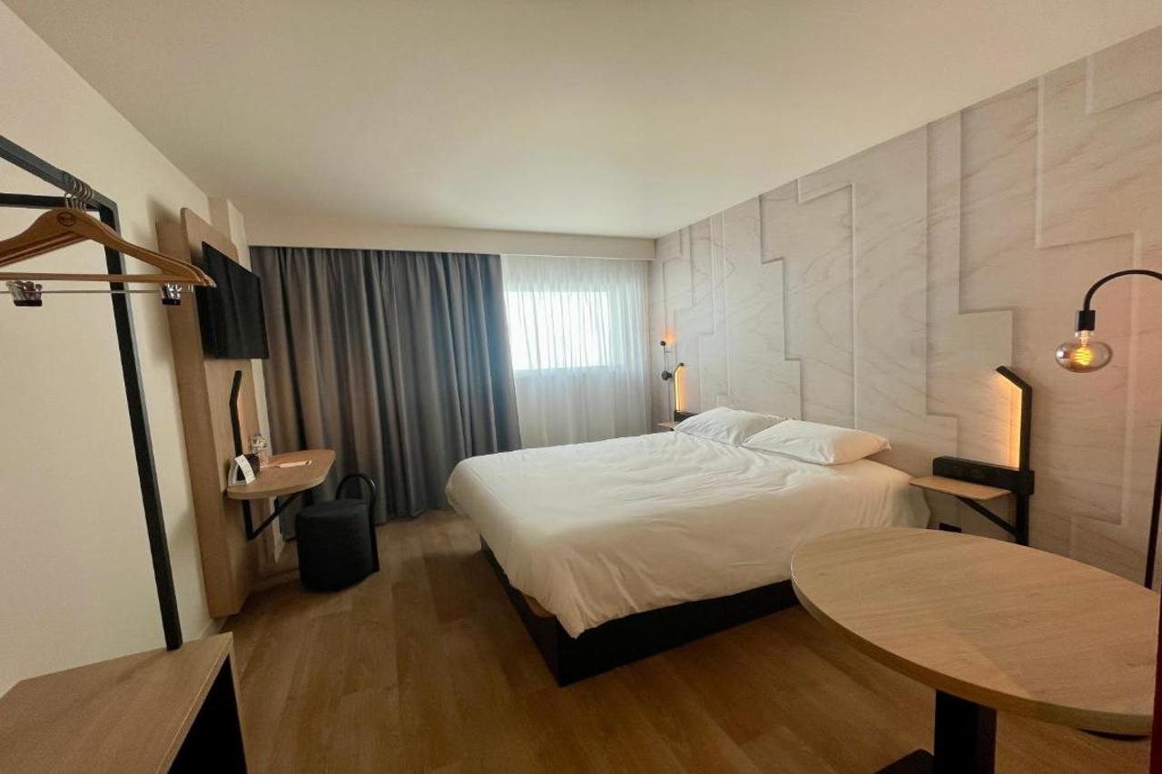 Hotel B&B HOTEL Lille Lillenium Eurasante, Frankreich, Lille. Großes 1