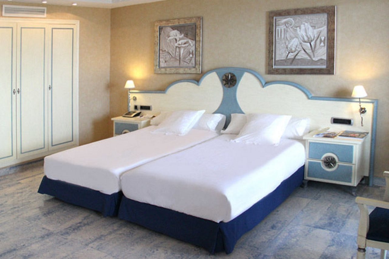 Pontiana Thalasso Hotel