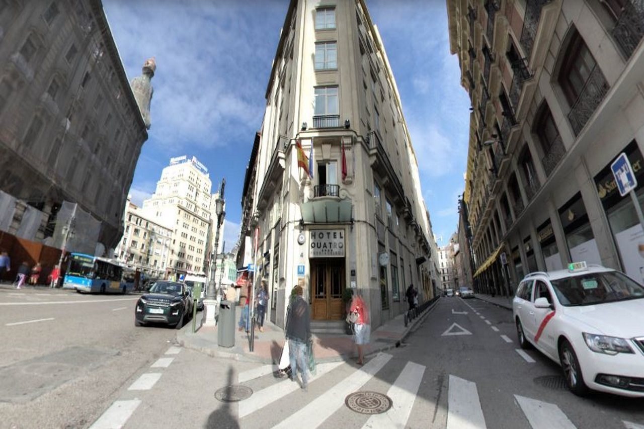 Quatro Puerta del Sol