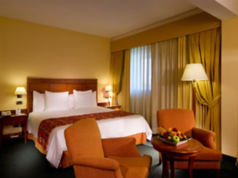 Hotel Mercure Rome Leonardo da Vinci Airport (ex Leonardo da Vinci Rome Airport (ex Courtyard), Italien, Fiumicino. Großes 2
