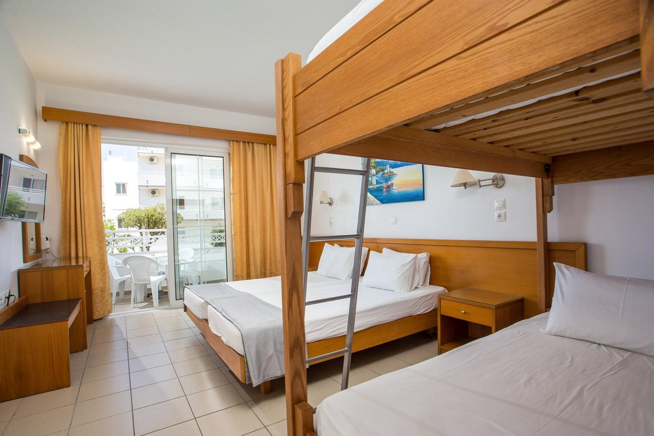 Tsampika Hotel