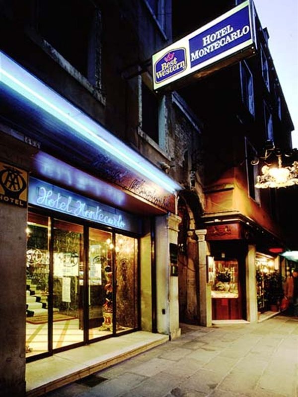 Hotellbilder av Hotel Montecarlo - nummer 1 av 6