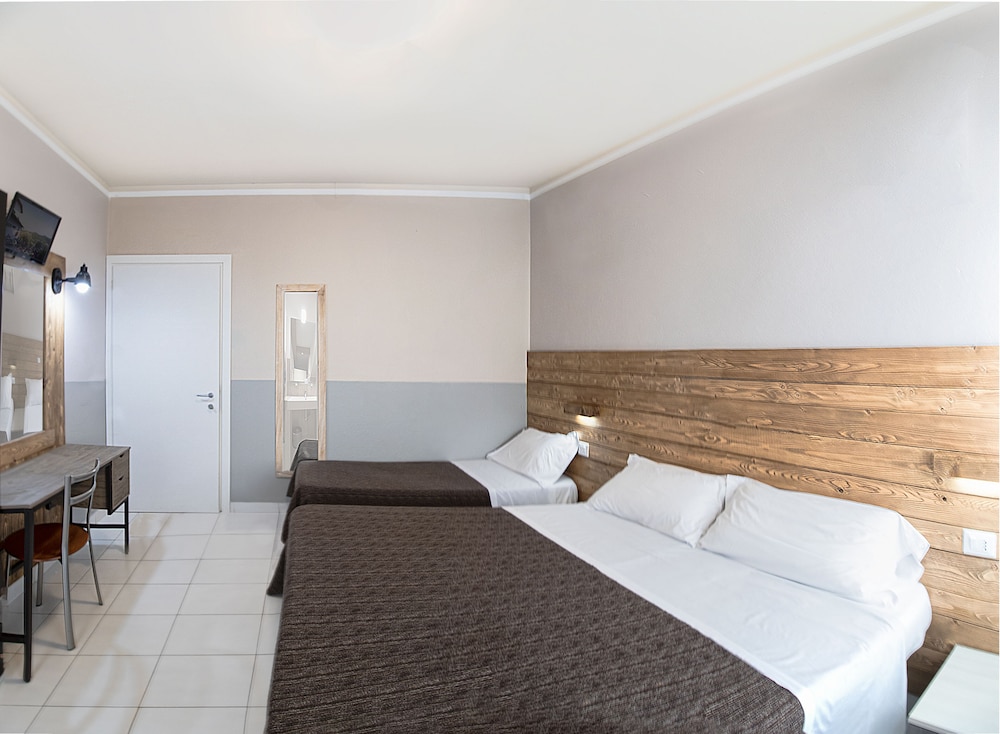 Hotellbilder av Albergo Serena - nummer 1 av 10