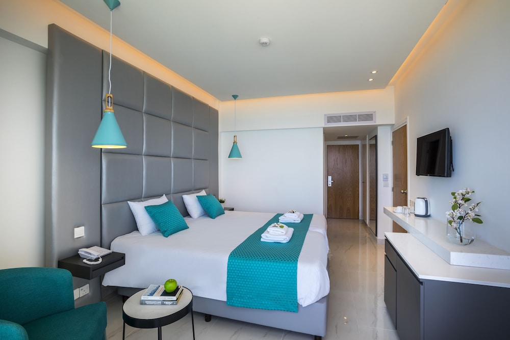 Bilder från hotellet Silver Sands Beach Hotel - nummer 1 av 96