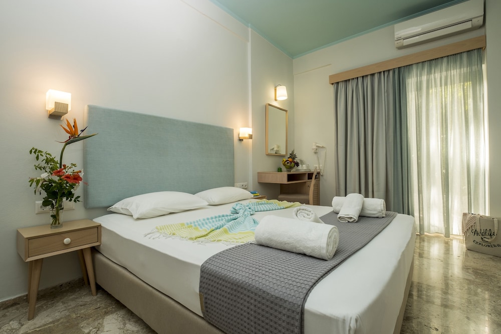 Bilder från hotellet Aris Hotel - nummer 1 av 109