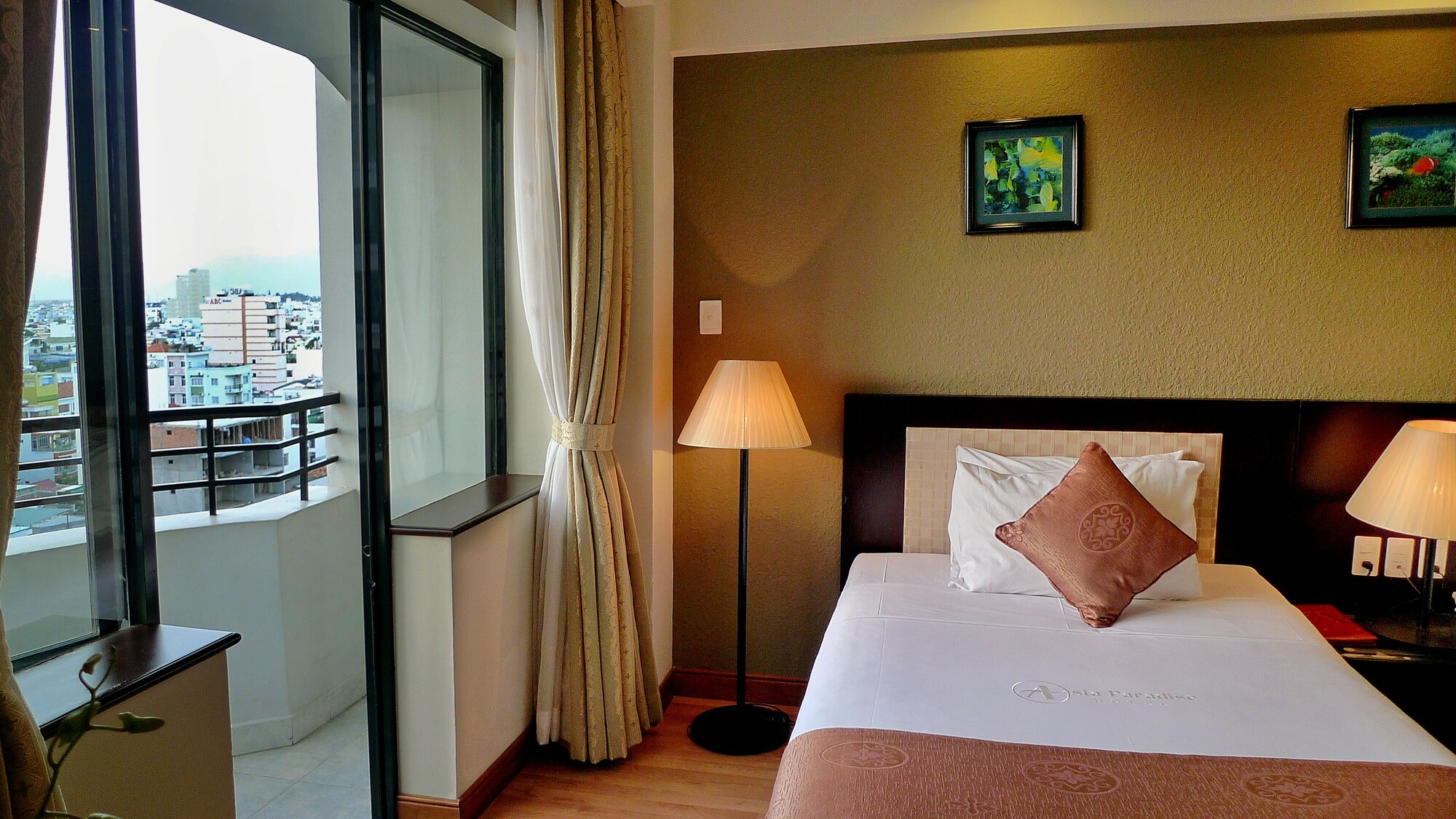 Hotellbilder av Asia Paradise - nummer 1 av 10