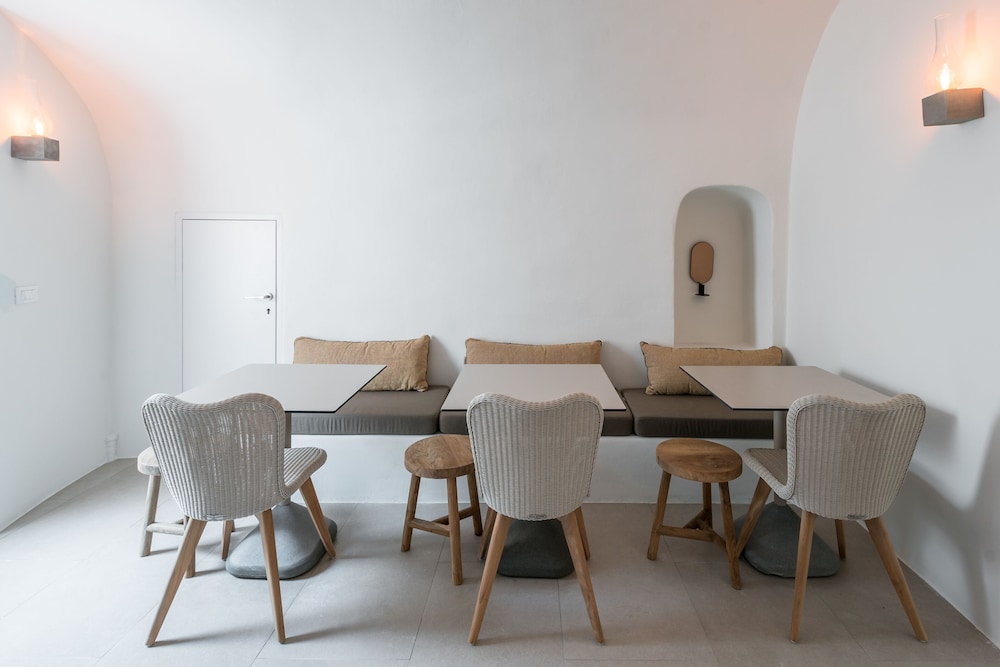 Billede av hotellet Oia Castle Luxury Suites by Art Maisons - nummer 1 af 10