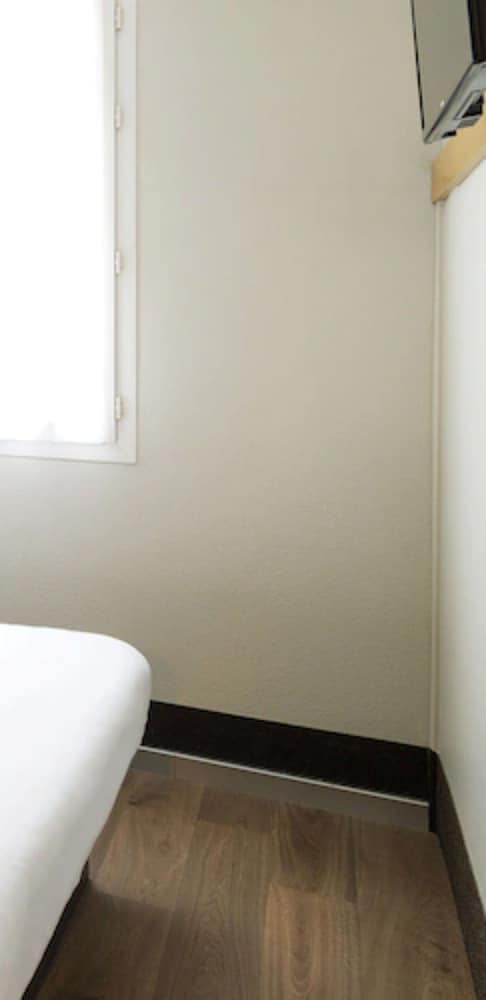 Hotellbilder av B&B Hotel Villeneuve Loubet Plage - nummer 1 av 34