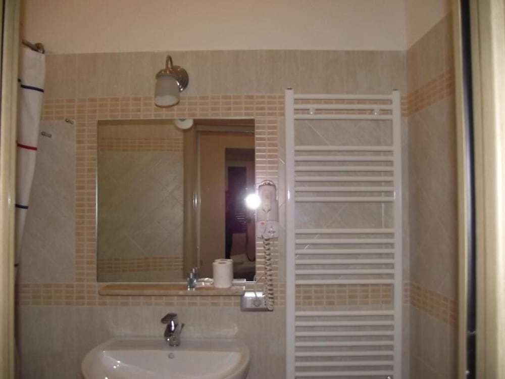 Billede av hotellet Elide Hotel - nummer 1 af 10
