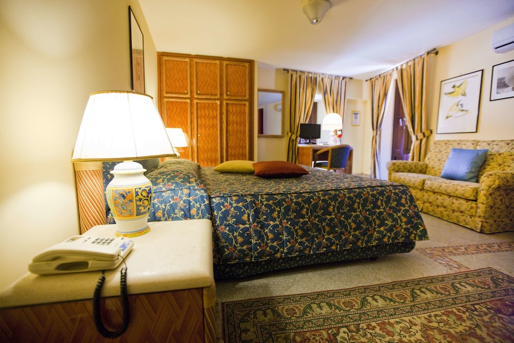 Hotellbilder av Hotel Elimo - nummer 1 av 31