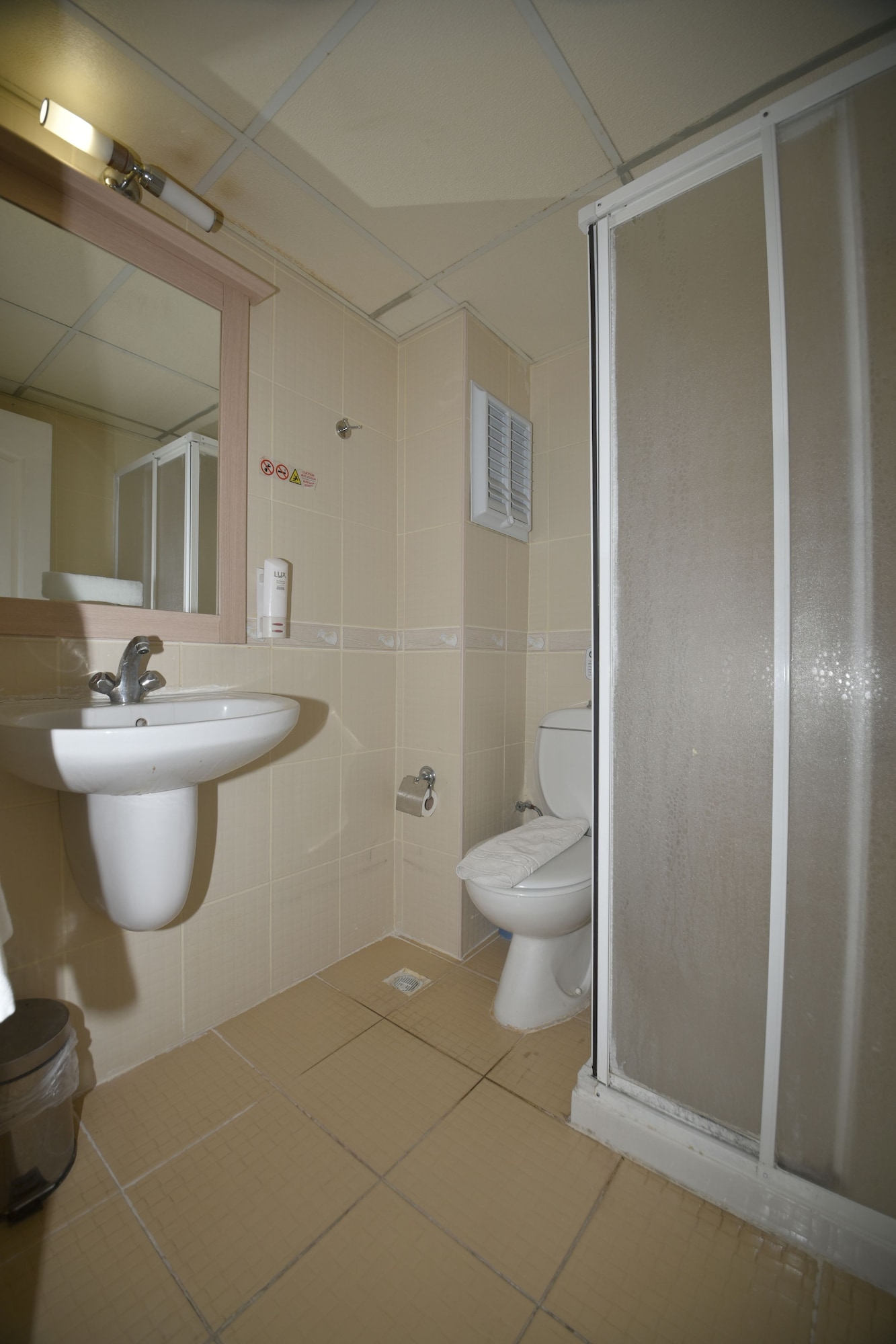 Bilder från hotellet Almena City Hotel - nummer 1 av 10