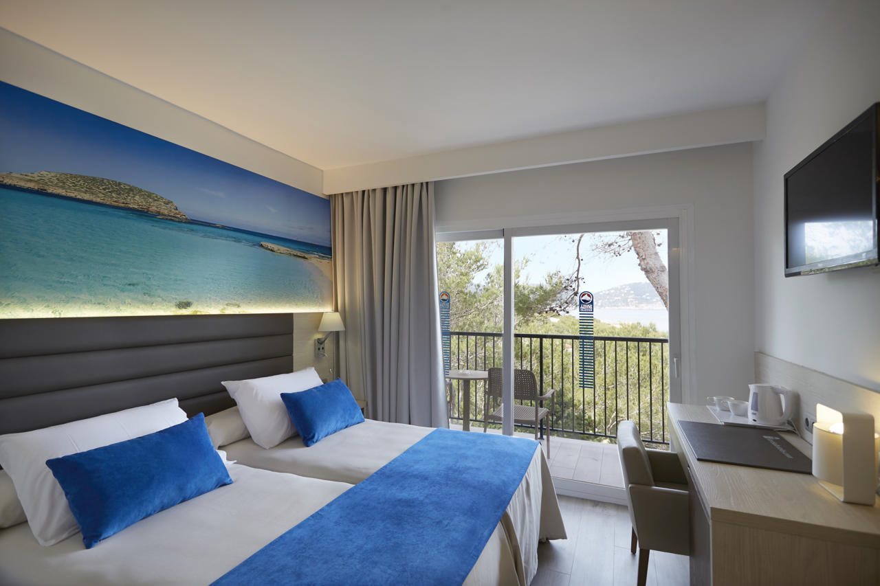 Hotellbilder av Invisa Hotel Club Cala Blanca - nummer 1 av 79