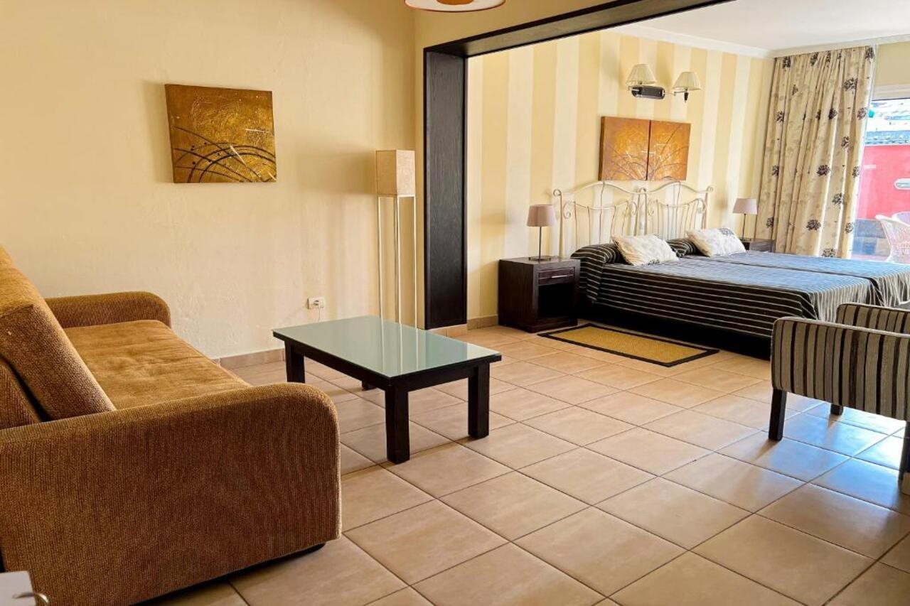Hotel La Aldea Suites