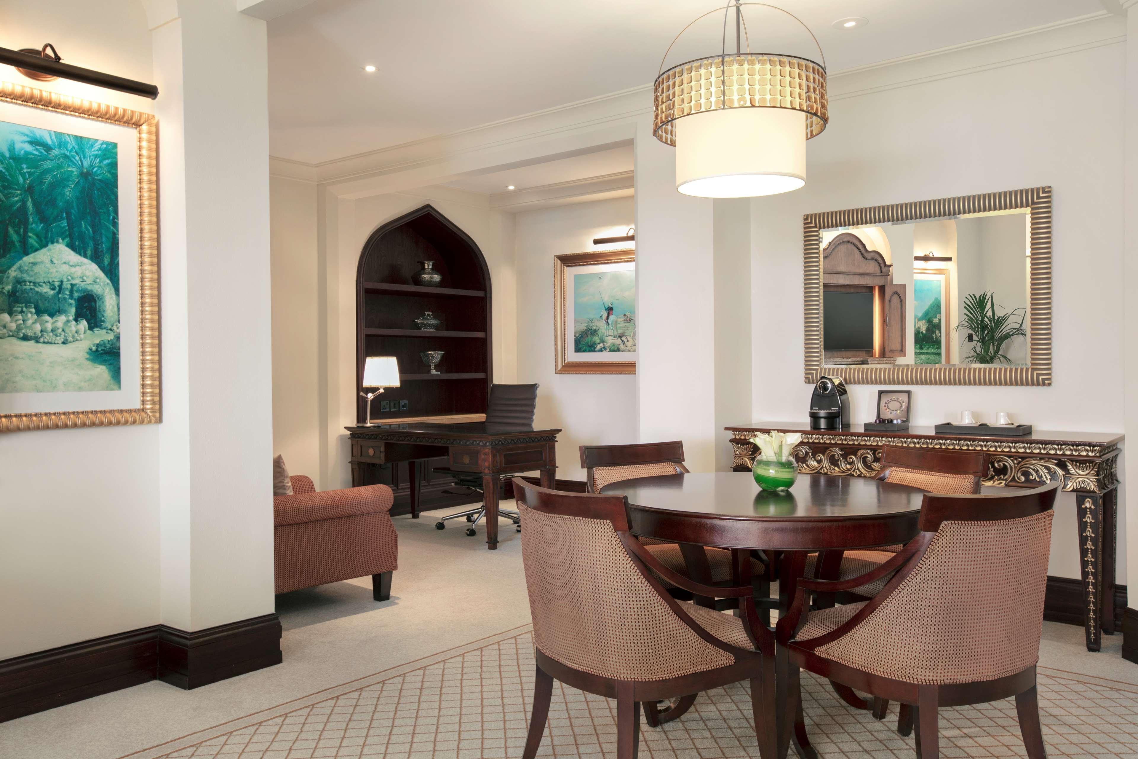 Hotellbilder av Shangri La Qaryat Al Beri Abu Dhabi - nummer 1 av 30