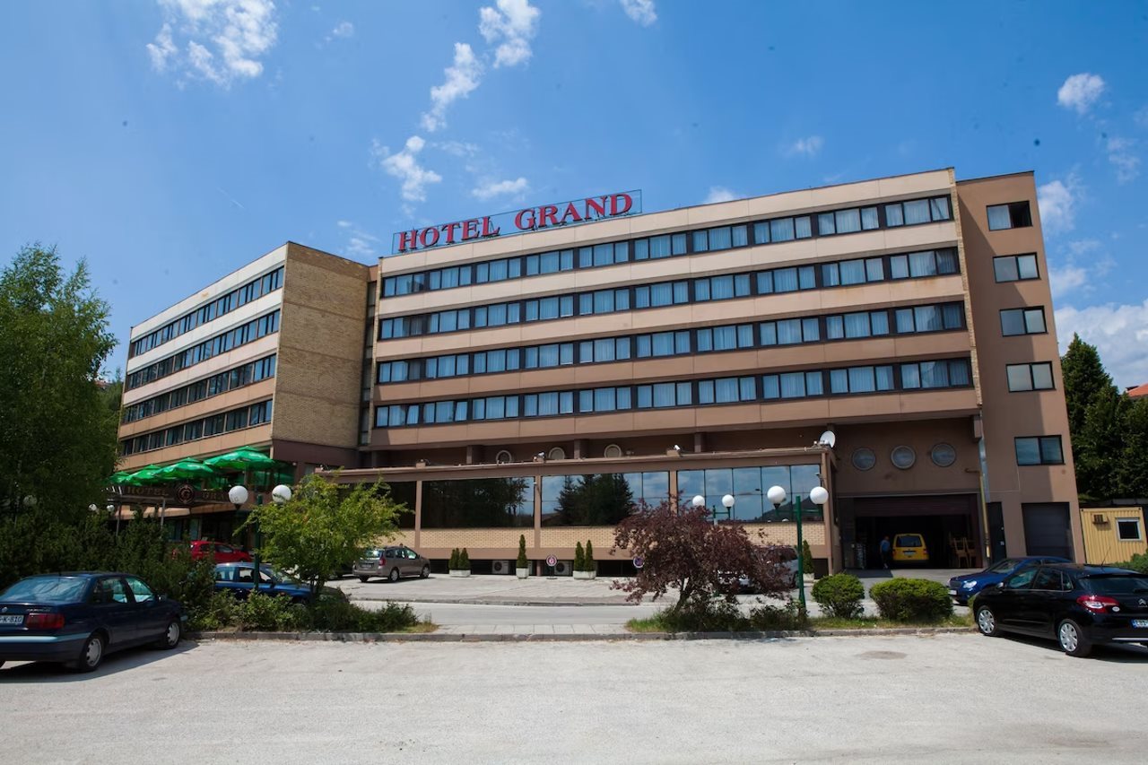 Hotellbilder av Hotel Grand - nummer 1 av 10