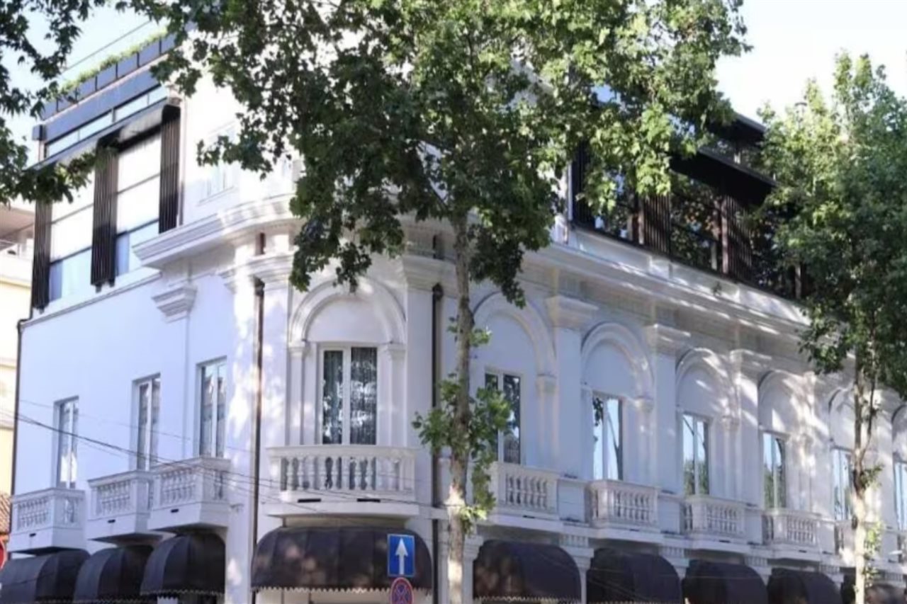 Billede av hotellet The Crown Hotel Tirana - nummer 1 af 10