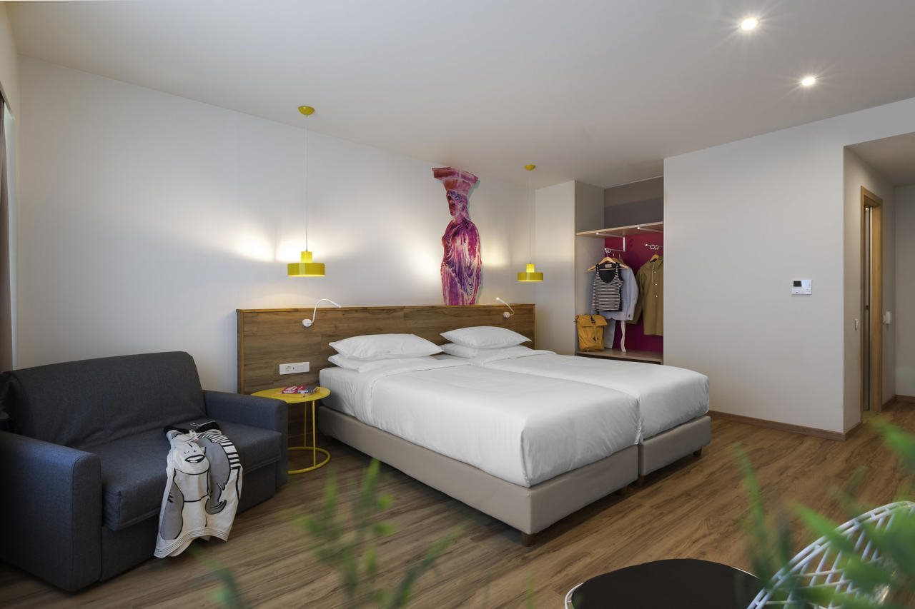 Hotel Ibis Styles Athens Routes, Griechenland, Athen. Großes 1