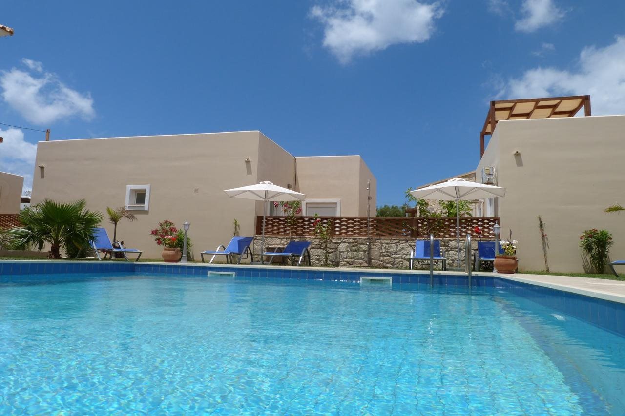 Hotel Azure Beach Seafront Villas, Griechenland, Kissamos. Großes 2