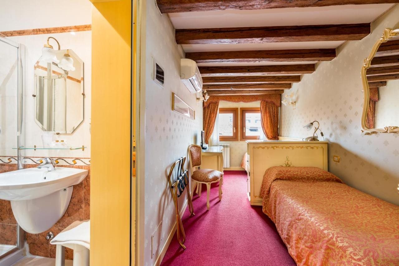 Hotellbilder av Locanda Al Leon - nummer 1 av 10
