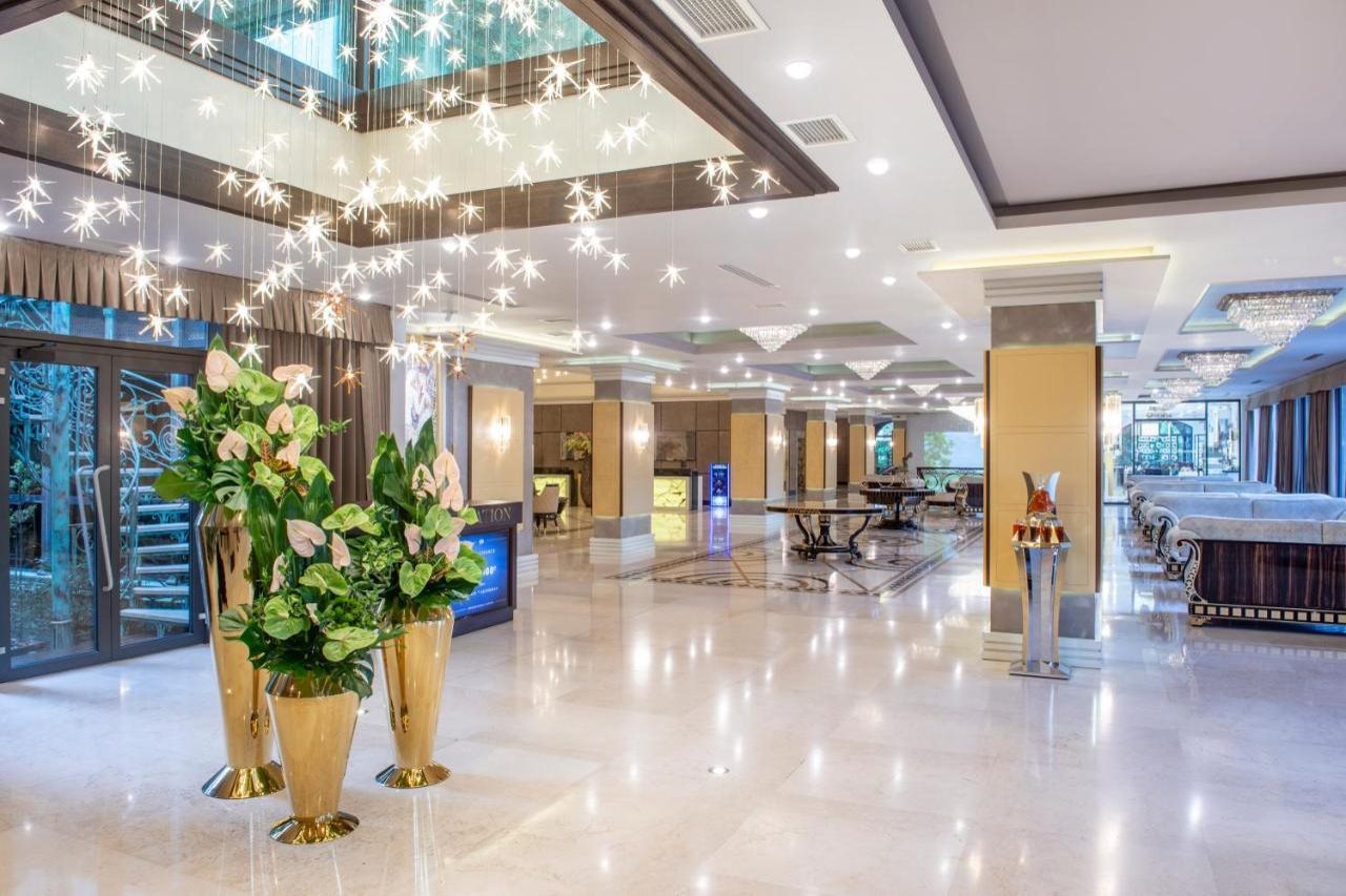 Hotel Ambassadori Hotel Tbilisi, Georgien, Tiflis. Großes 2