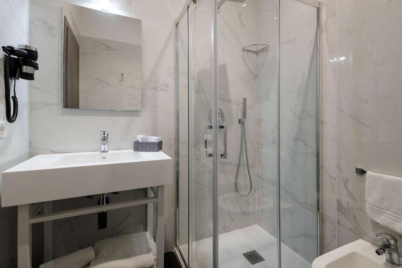 Hotel Best Western Hotel Dei Mille, Italien, Neapel. Großes 10