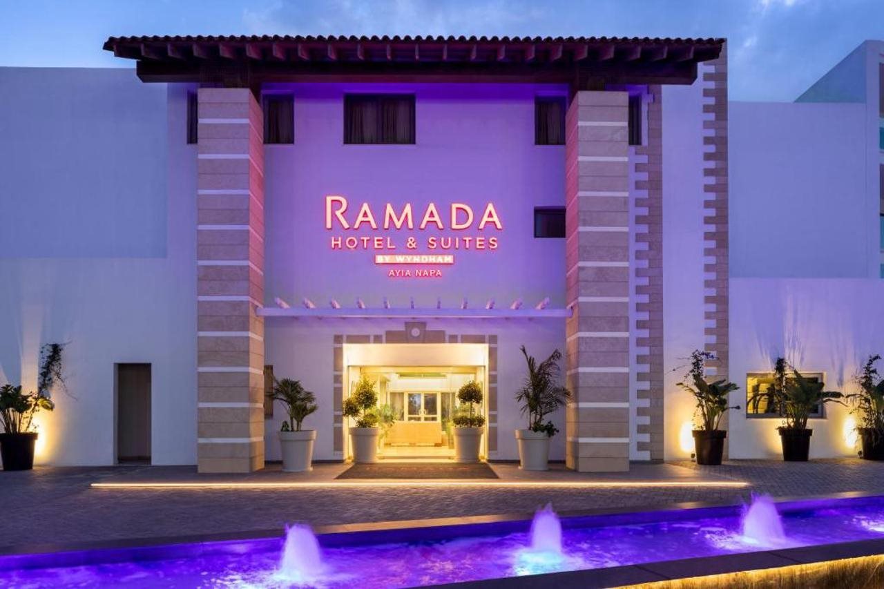 Hotel Ramada Hotel & Suites by Wyndham Ayia Napa, Zypern, Ayia Napa. Großes 1