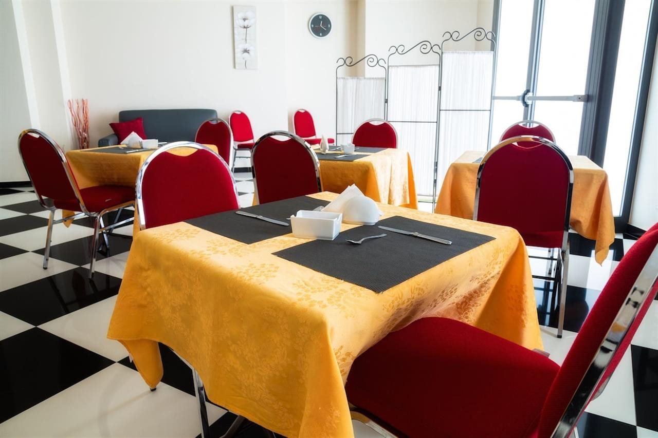 Hotellbilder av Hotel Columbia - nummer 1 av 8