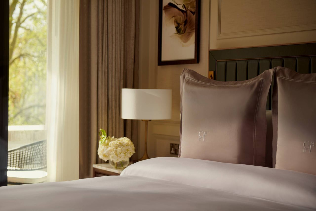 Jumeirah Carlton Tower