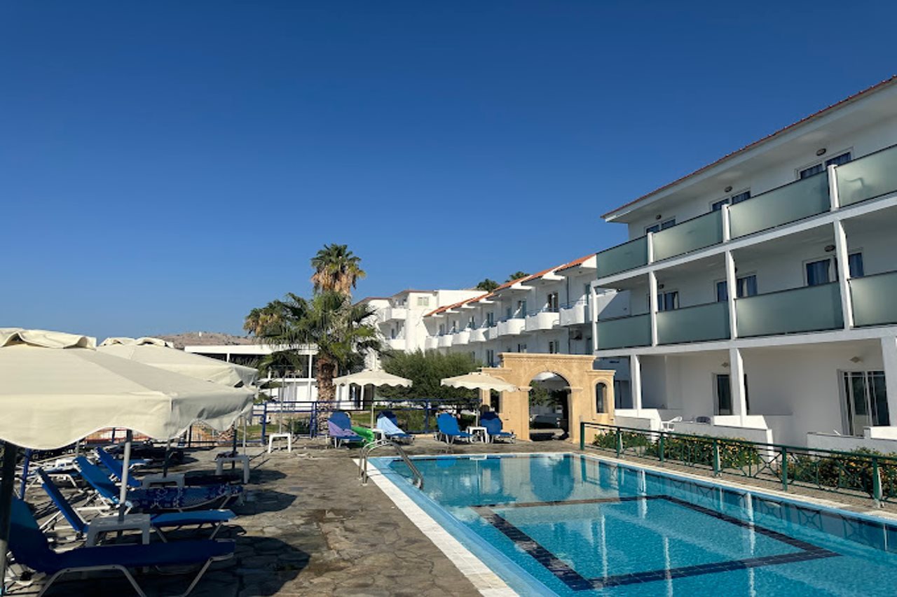 Hotellbilder av Ilyssion Beach Resort - nummer 1 av 6
