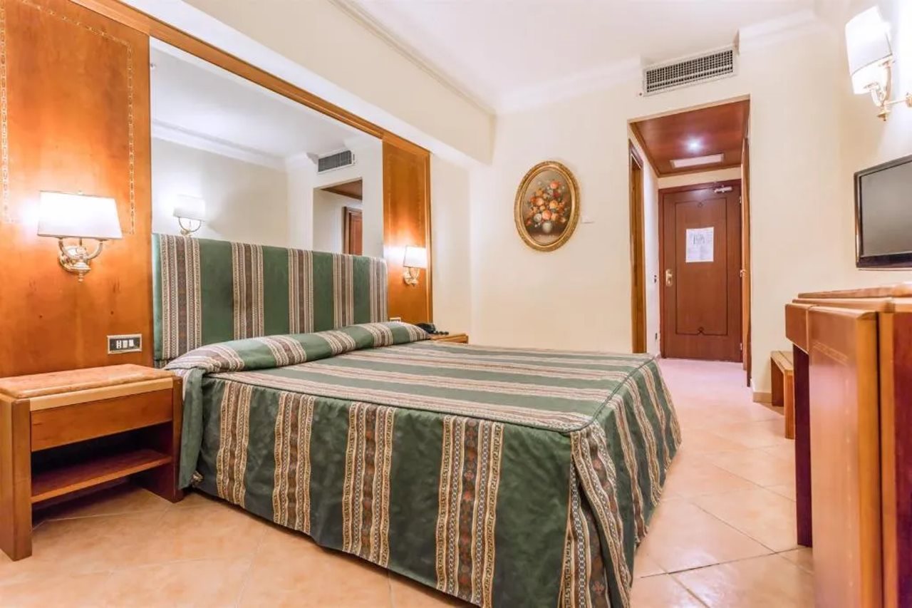 Hotel Raeli Hotel Archimede, Italien, Rom. Großes 2