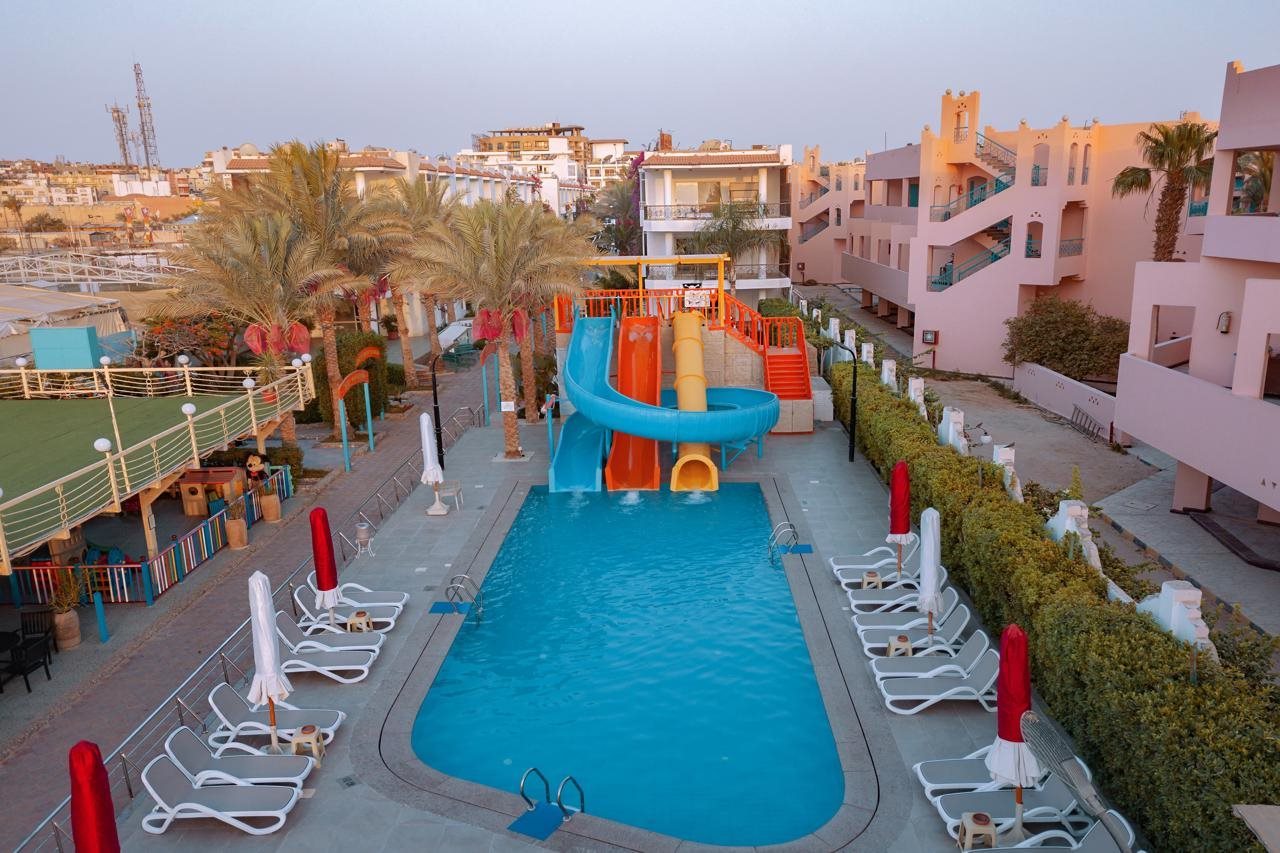 Hotel MinaMark Beach Resort - Families & Couples Only, Ägypten, Hurghada. Großes 2