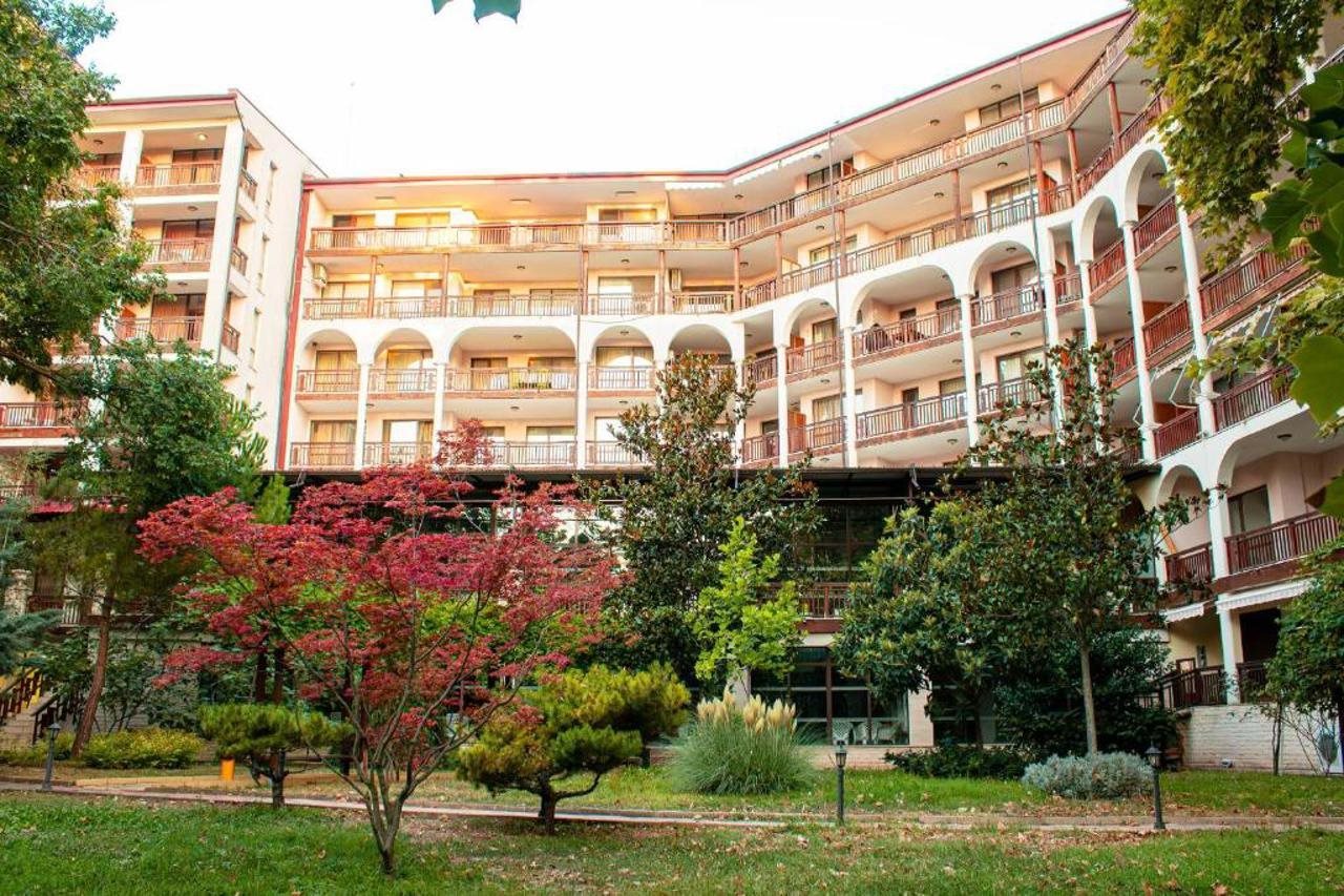 Billede av hotellet Estreya Palace - nummer 1 af 10