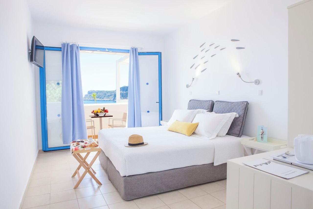 Lindos Sun