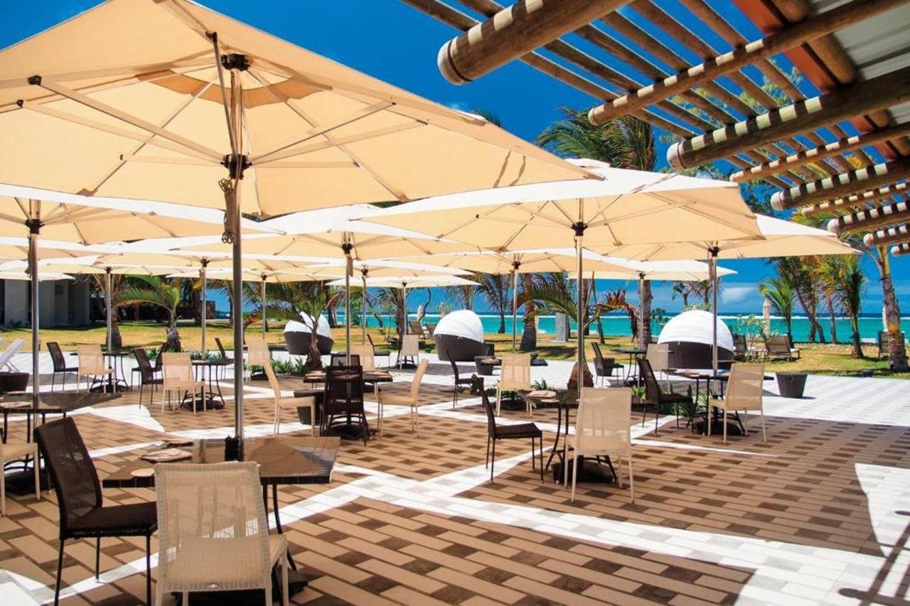 Bilder från hotellet Crystals Beach Resort Belle Mare, a member of Radisson Individuals - nummer 1 av 10