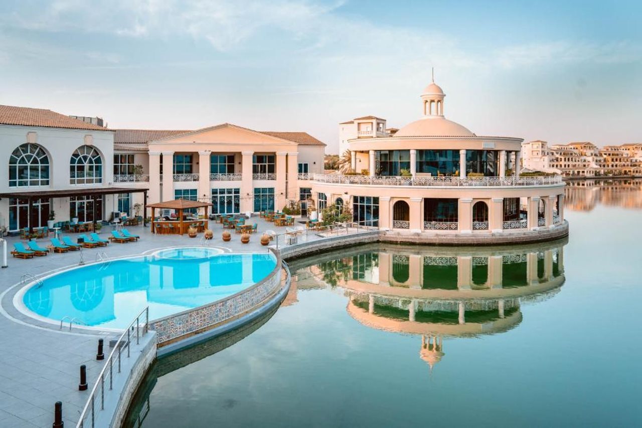 Hotel Millennium Lakeview Hotel, Vereinigte Arabische Emirate, Dubai. Großes 1