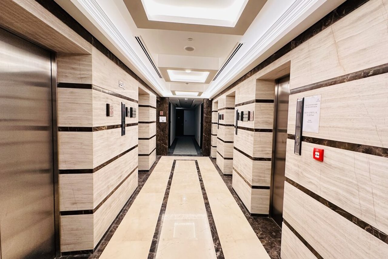 Hotellbilder av Luxurious Studio Apartment Burj View with Balcony Free Parking by Belvilla - nummer 1 av 6